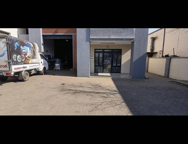 INDUSTRIAL PROPERTY TO RENT IN N4 GATEWAY INDUSTRIAL PARK